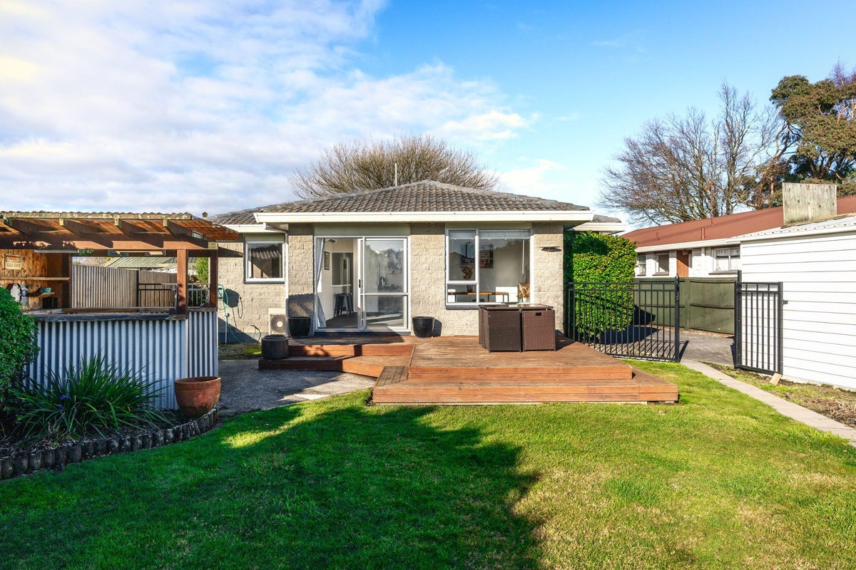 38 Cicada Place, Hei Hei, Christchurch - Carousel 1