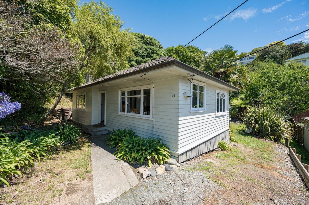 34 Russell Street, Stepneyville, Nelson - Carousel 1