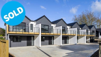 3/80 Carrington Avenue, Silverdale, Hamilton - Carousel 1