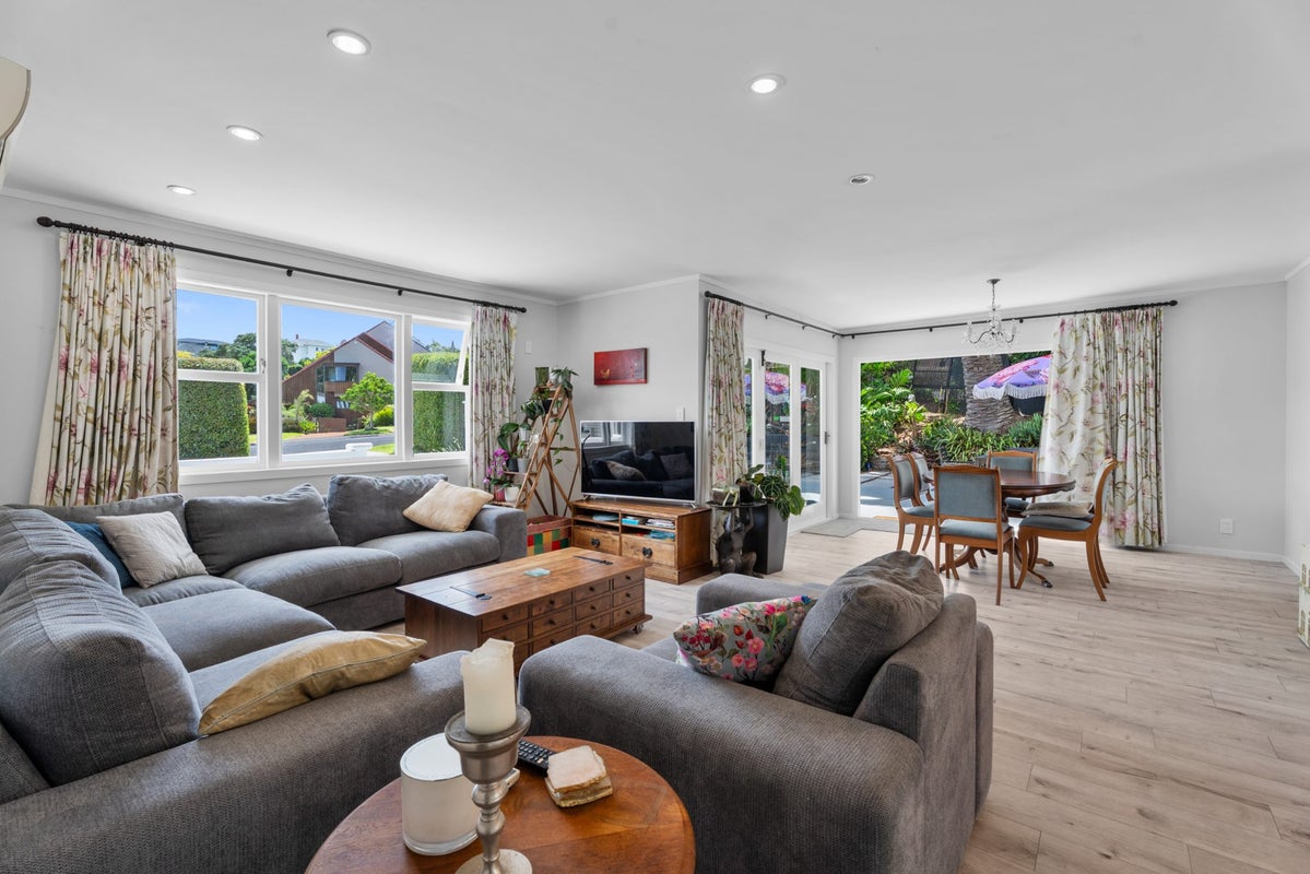 29A Nihill Crescent, Mission Bay, Auckland - Carousel 2