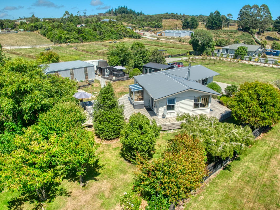266 Rutherglen Road, Rutherglen, Greymouth - Carousel 2