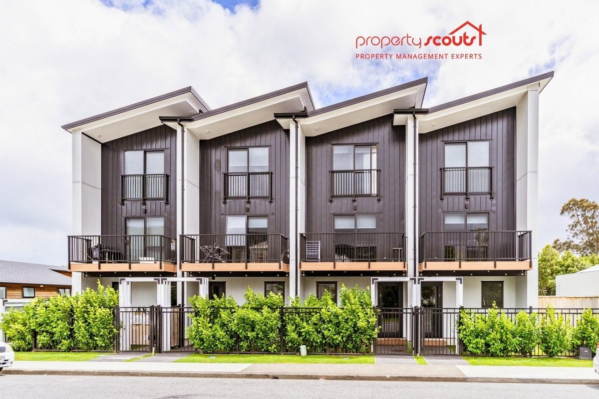7/41 Collingwood Street, Waterloo, Lower Hutt - Carousel 1