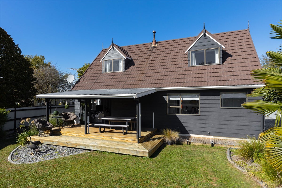 22 Kingwell Drive, Springlands, Blenheim - Carousel 1