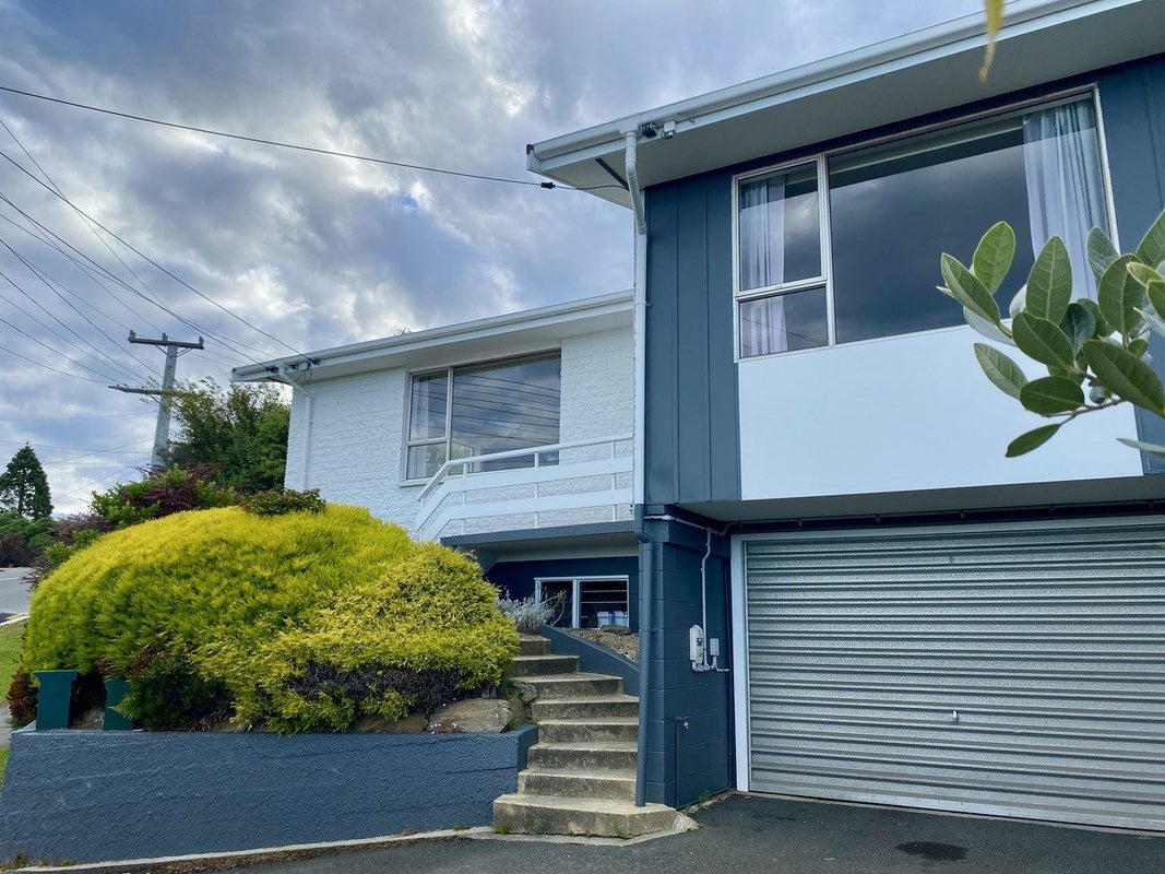 16 Aberdeen Road, Saint Clair, Dunedin - Carousel 11