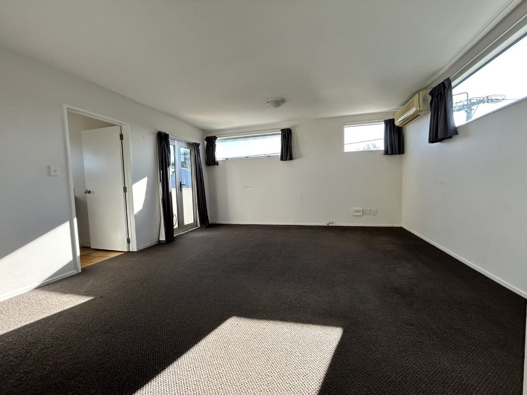 1/22 Heywood Terrace, Richmond, Christchurch - Carousel 2