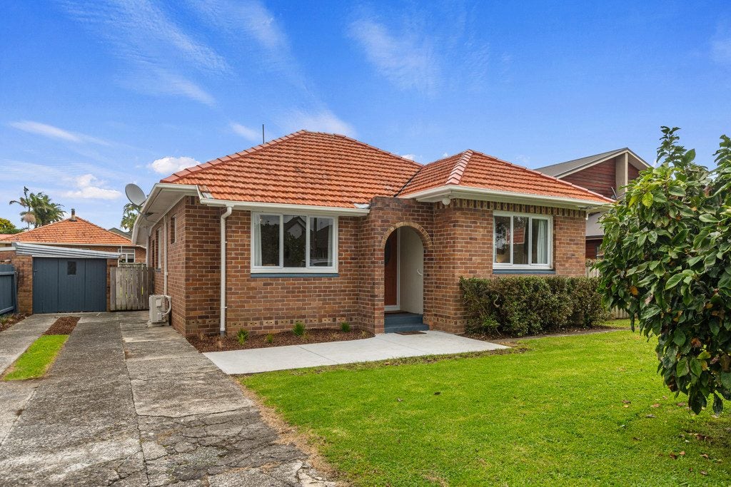 1 Mercer Street, Kensington, Whangarei, Northland - Carousel 1