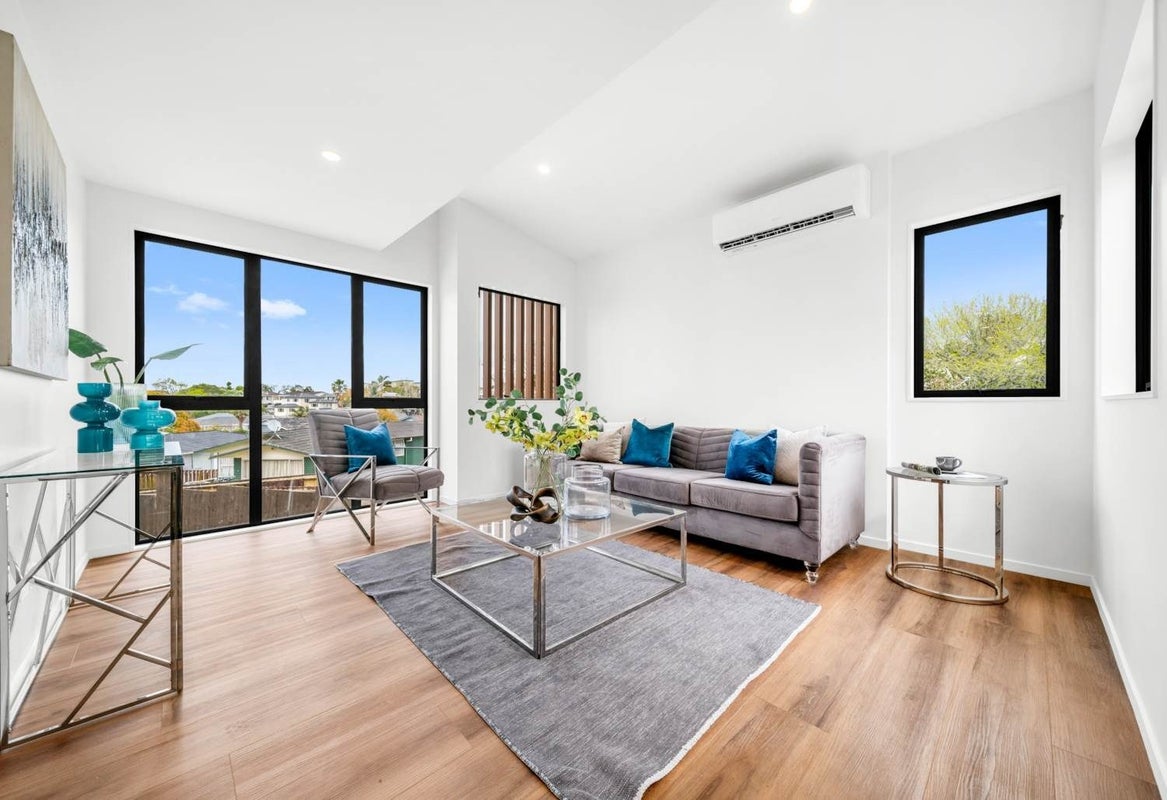 21D Salamanca Road, Sunnynook, Auckland - Carousel 2
