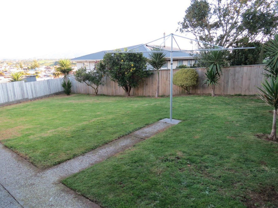 15 Scott Street, Moturoa, New Plymouth - Carousel 9