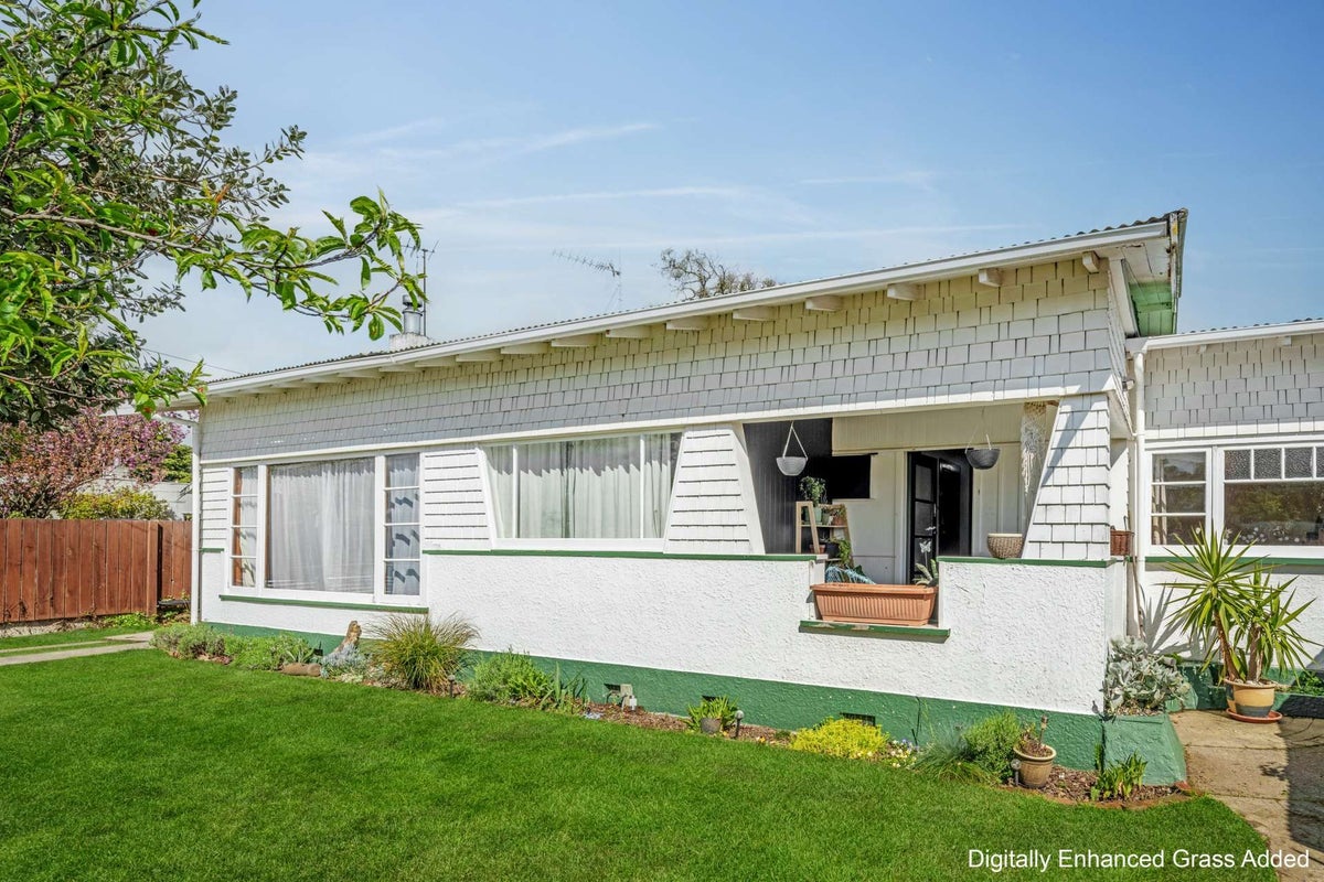 30 Eltham Road, Blenheim - Carousel 2