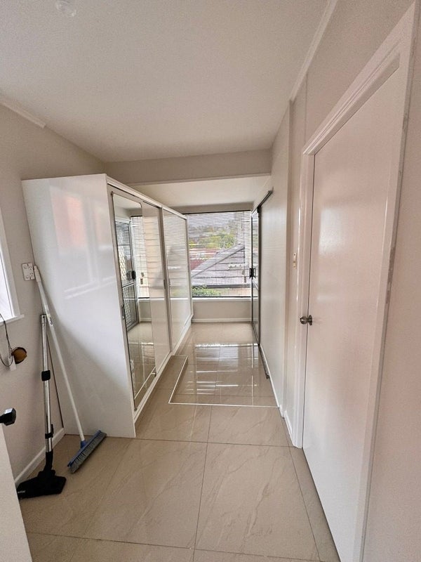 18B Kirby Street, Glendene, Auckland - Carousel 20