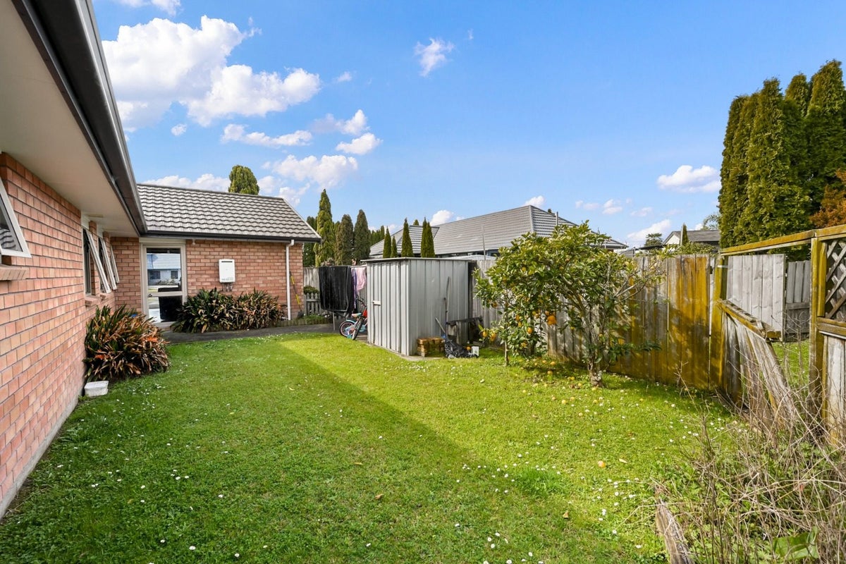 63 Tuirangi Street, Flagstaff, Hamilton, Waikato - Carousel 17