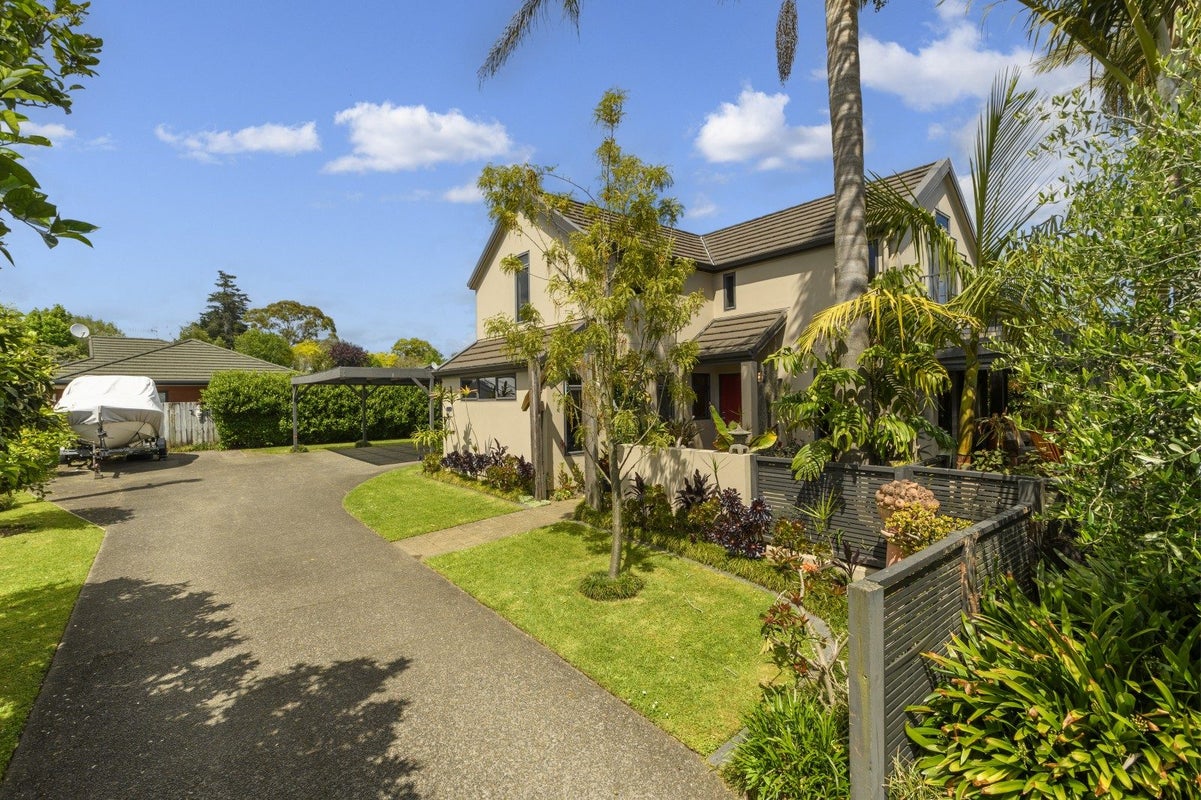 8 Pembroke Drive, Bethlehem, Tauranga - Carousel 16