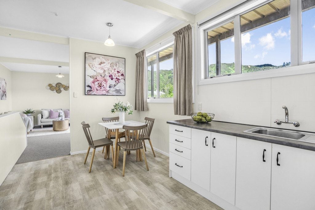 155A Rata Street, Naenae, Lower Hutt - Carousel 1