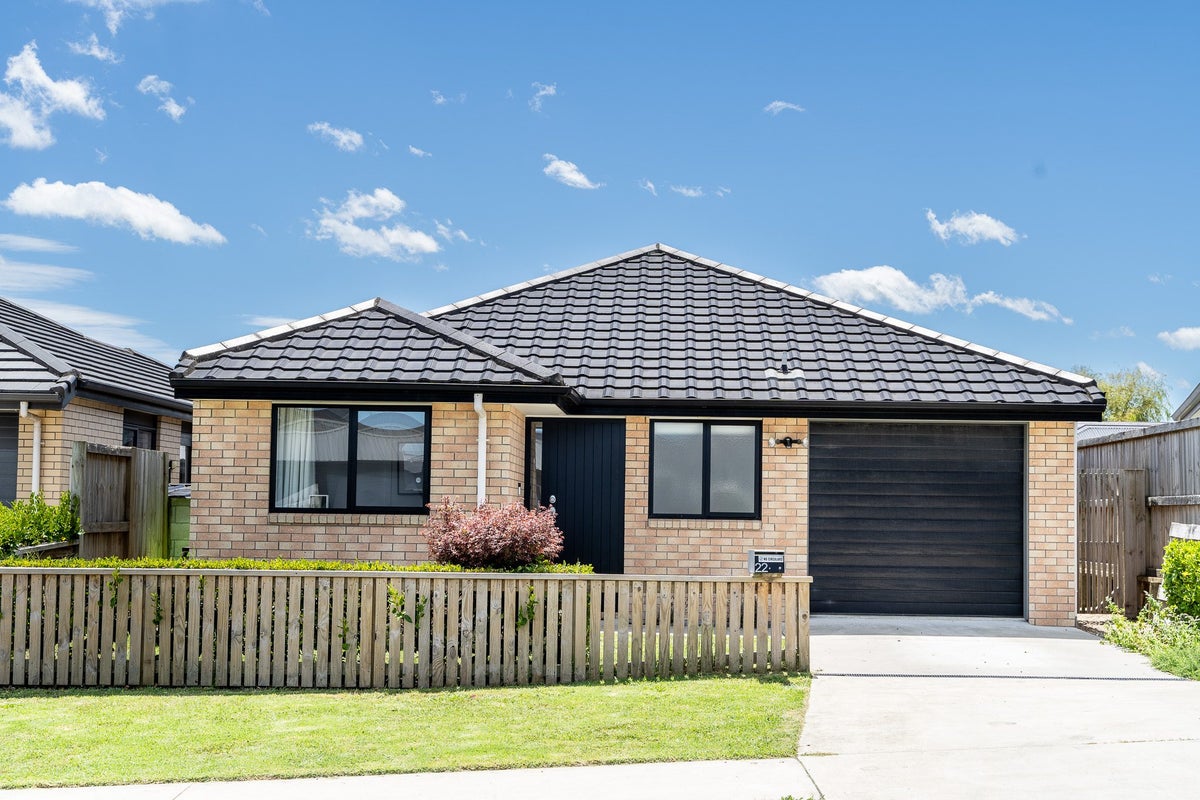 22 North Ridge Drive, Rototuna North, Hamilton - Carousel 1