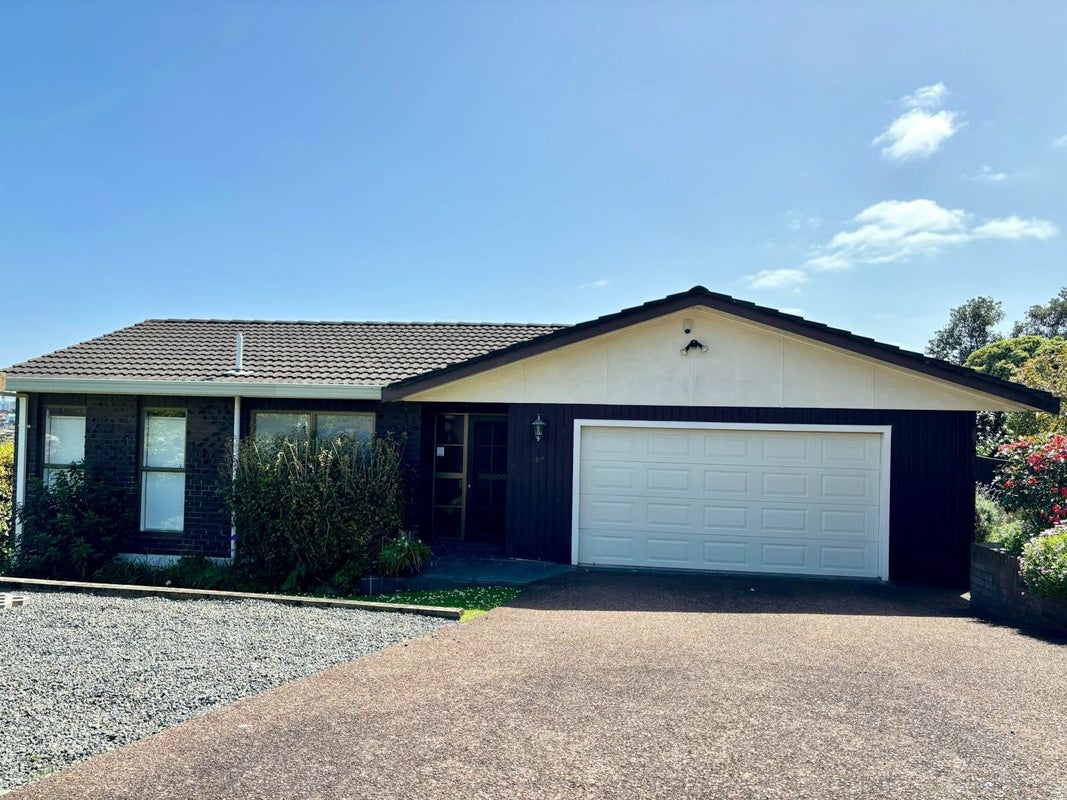 5 Kingsclere Place, Goodwood Heights, Auckland - Carousel 16