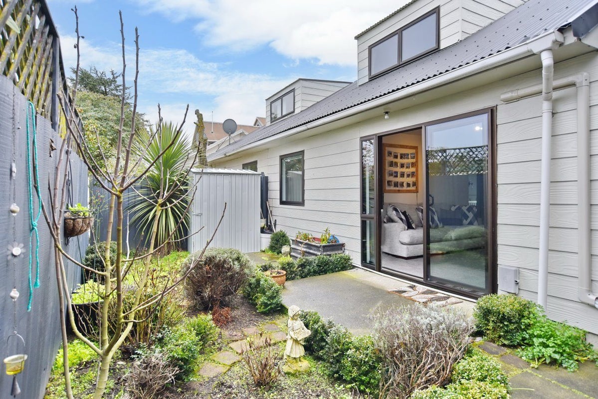 4/11 Burns Street, Sydenham, Christchurch - Carousel 1