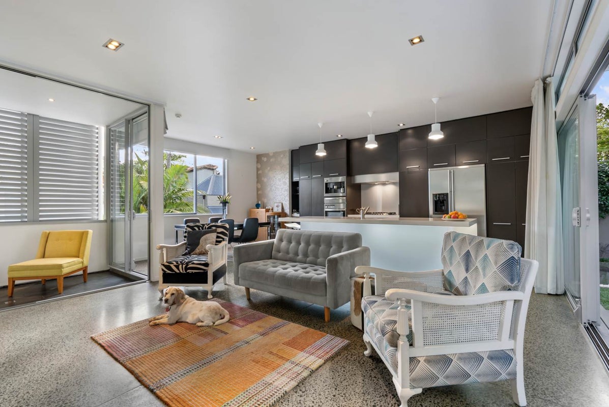 4C Sarsfield Street, Herne Bay, Auckland - Carousel 1