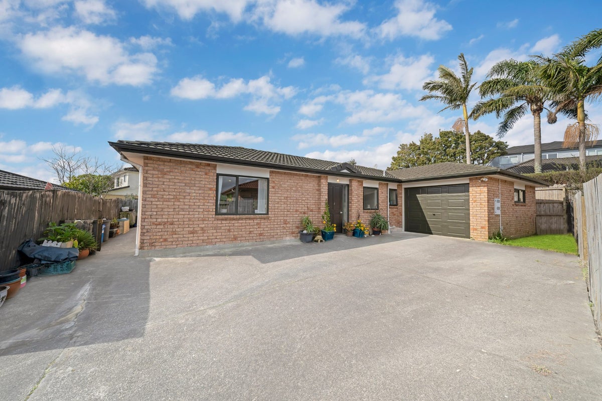 5B Chelmsley Avenue, Henderson, Auckland - Carousel 1