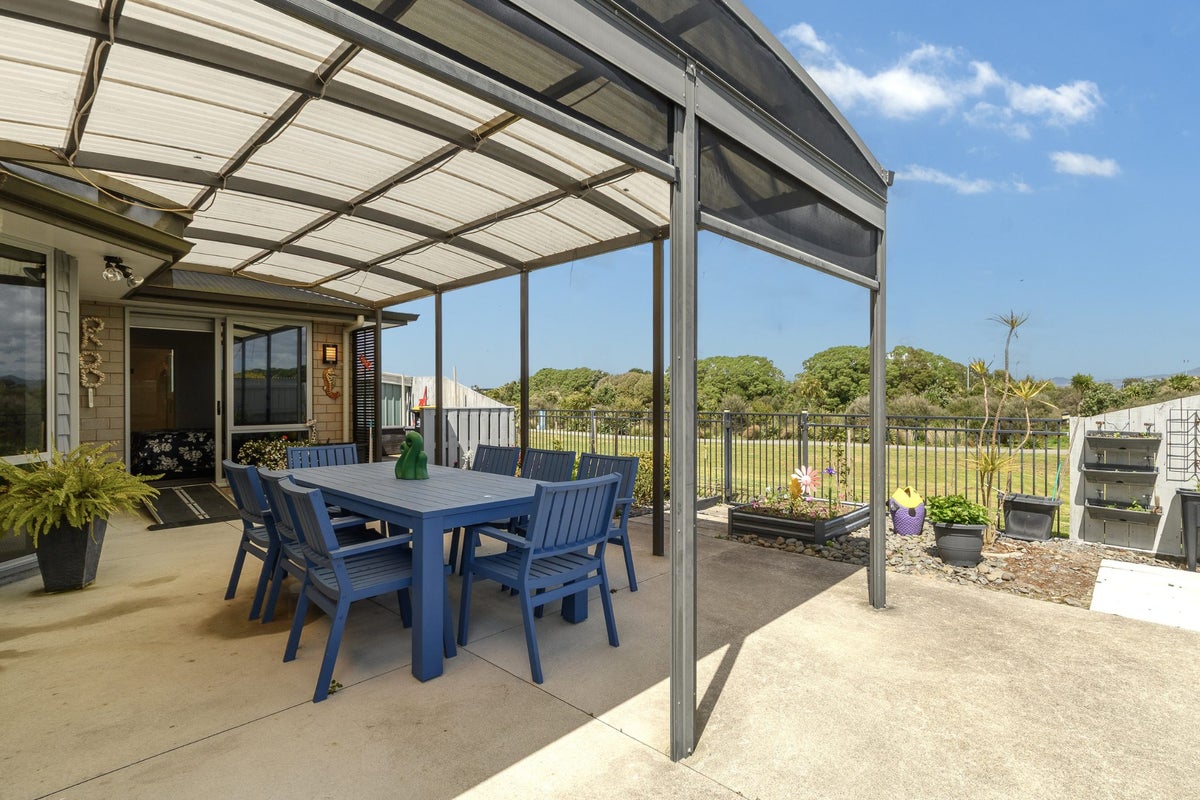 60 Butterworth Crescent, Papamoa, Tauranga, Bay Of Plenty - Carousel 15