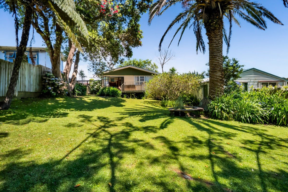 48 Endeavour Street, Marfell, New Plymouth - Carousel 2