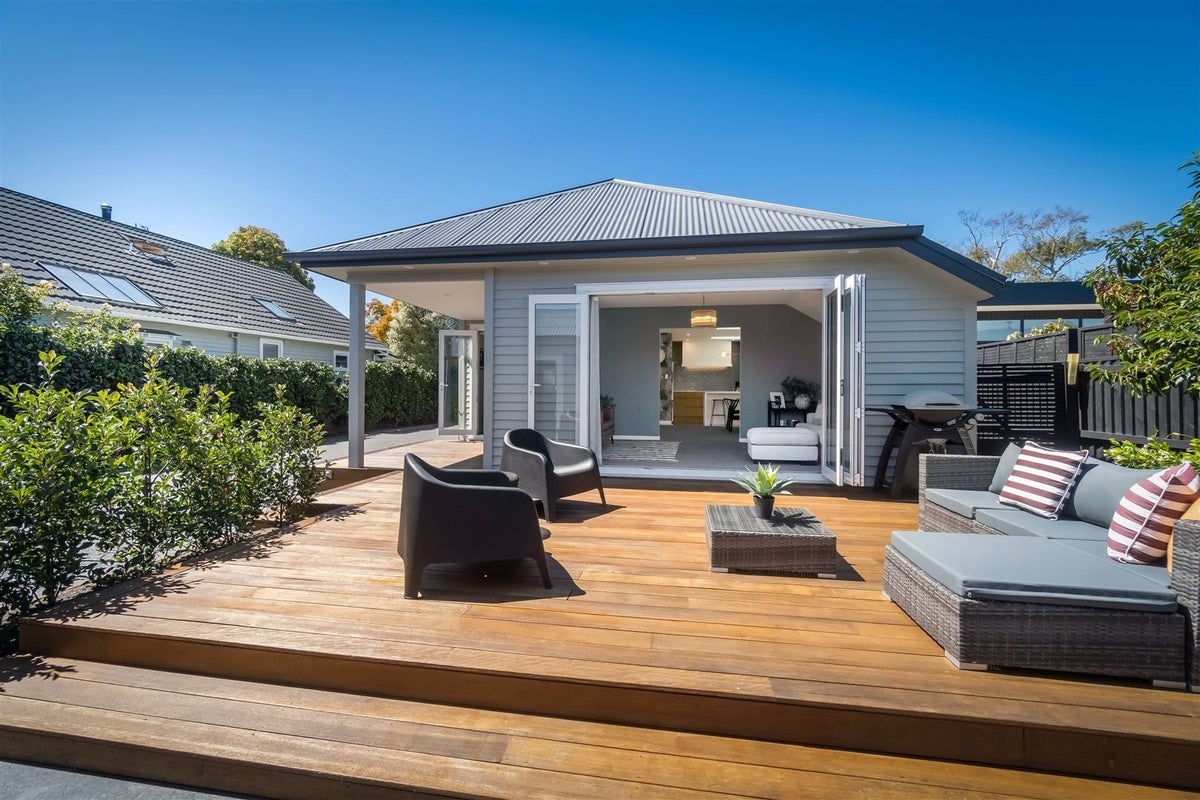 99 Bryndwr Road, Bryndwr, Christchurch - Carousel 1