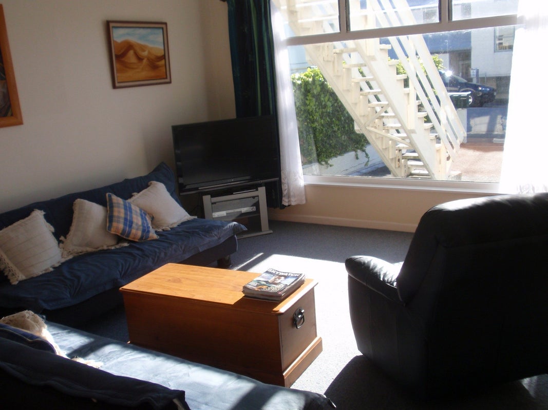 4/51 Austin Street, Mount Victoria, Wellington - Carousel 2