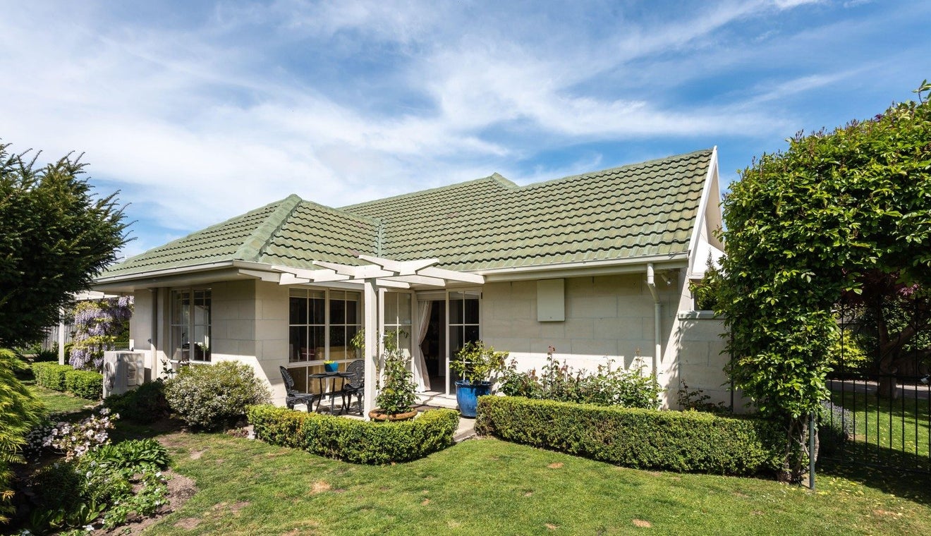 7 Stable Court Lane, Spreydon, Christchurch - Carousel 1