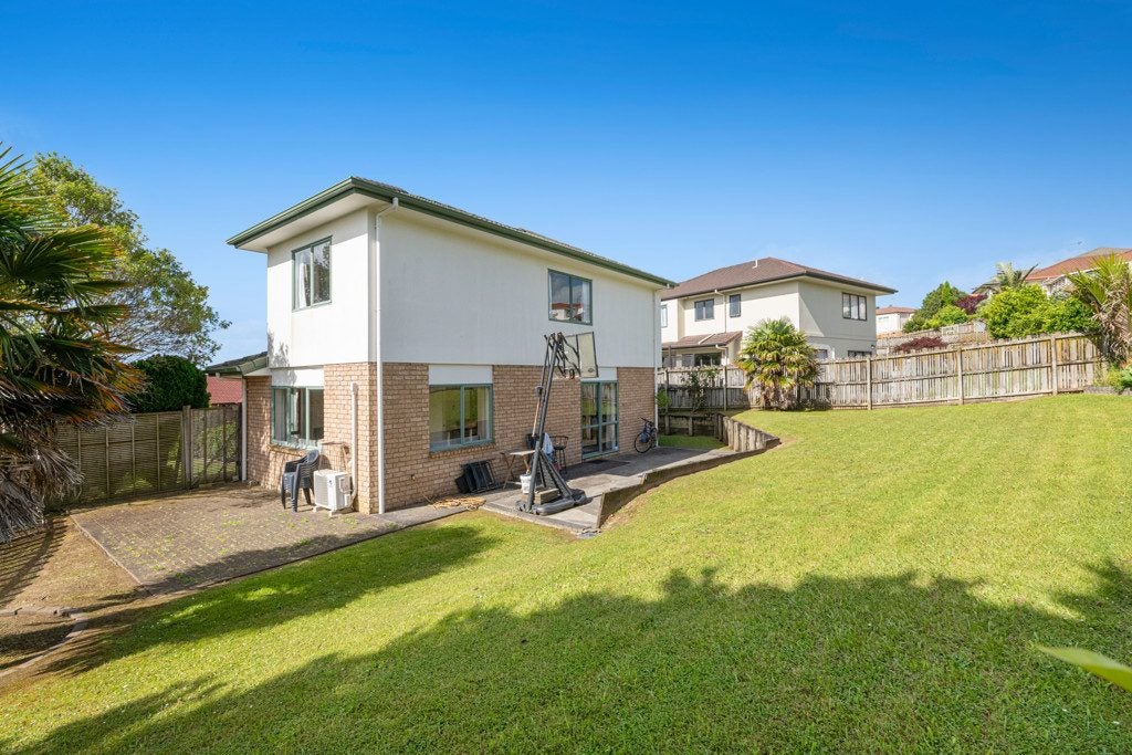 50 Black Teal Close, Unsworth Heights, Auckland - Carousel 2