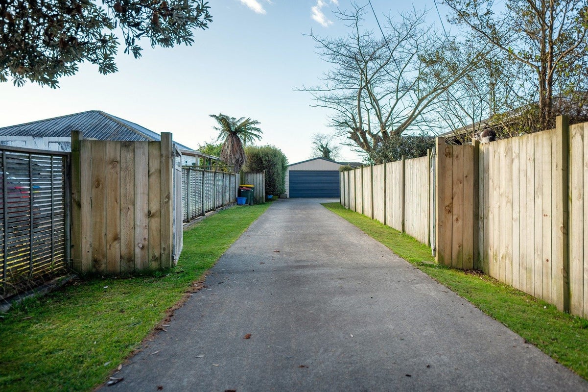 2A Cochrane Street, Fairy Springs, Rotorua - Carousel 15
