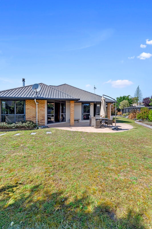 29 Aston Drive, Waimairi Beach, Christchurch - Carousel 13