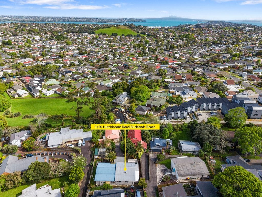 1/20 Hutchinsons Road, Highland Park, Auckland - Carousel 1