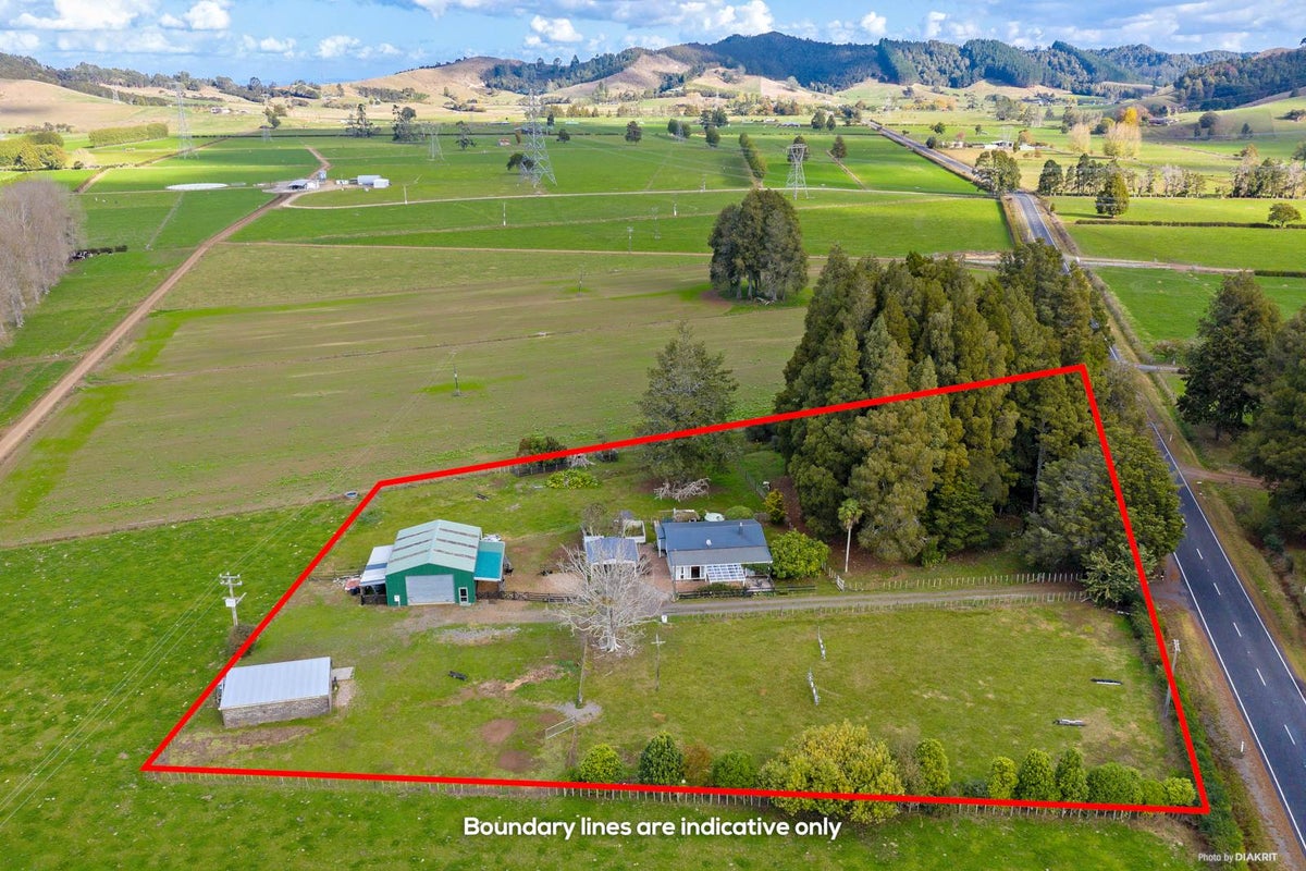 499 Paparimu Road, Papakura - Carousel 1