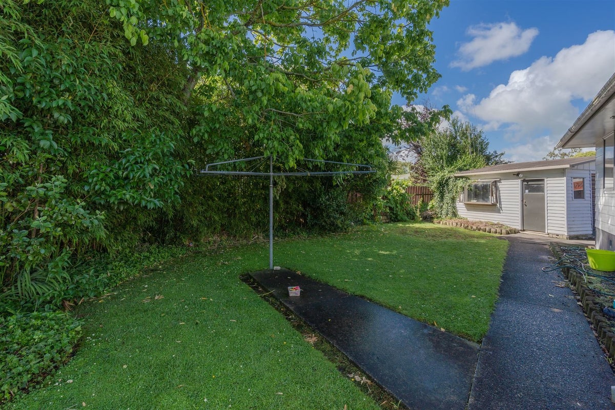 5 Filmer Place, Melville, Hamilton - Carousel 14