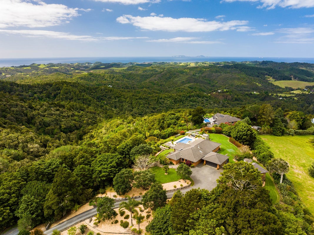 204 Te Toiroa Road, Whangarei - Carousel 1