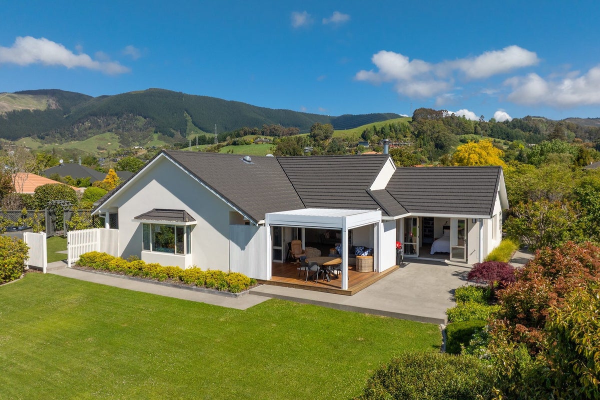 16 Ardilea Avenue, Stoke, Nelson - Carousel 2