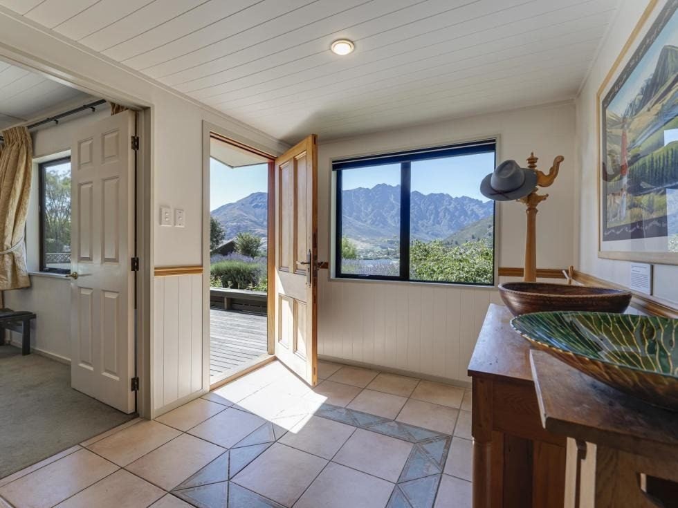 47 Marina Drive, Frankton, Queenstown - Carousel 7