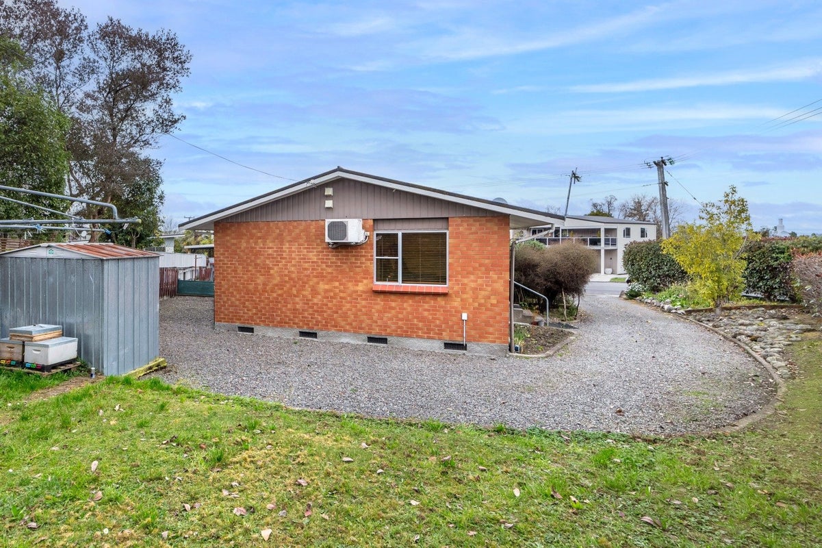 1B Kitchener Street, Lansdowne, Masterton - Carousel 10