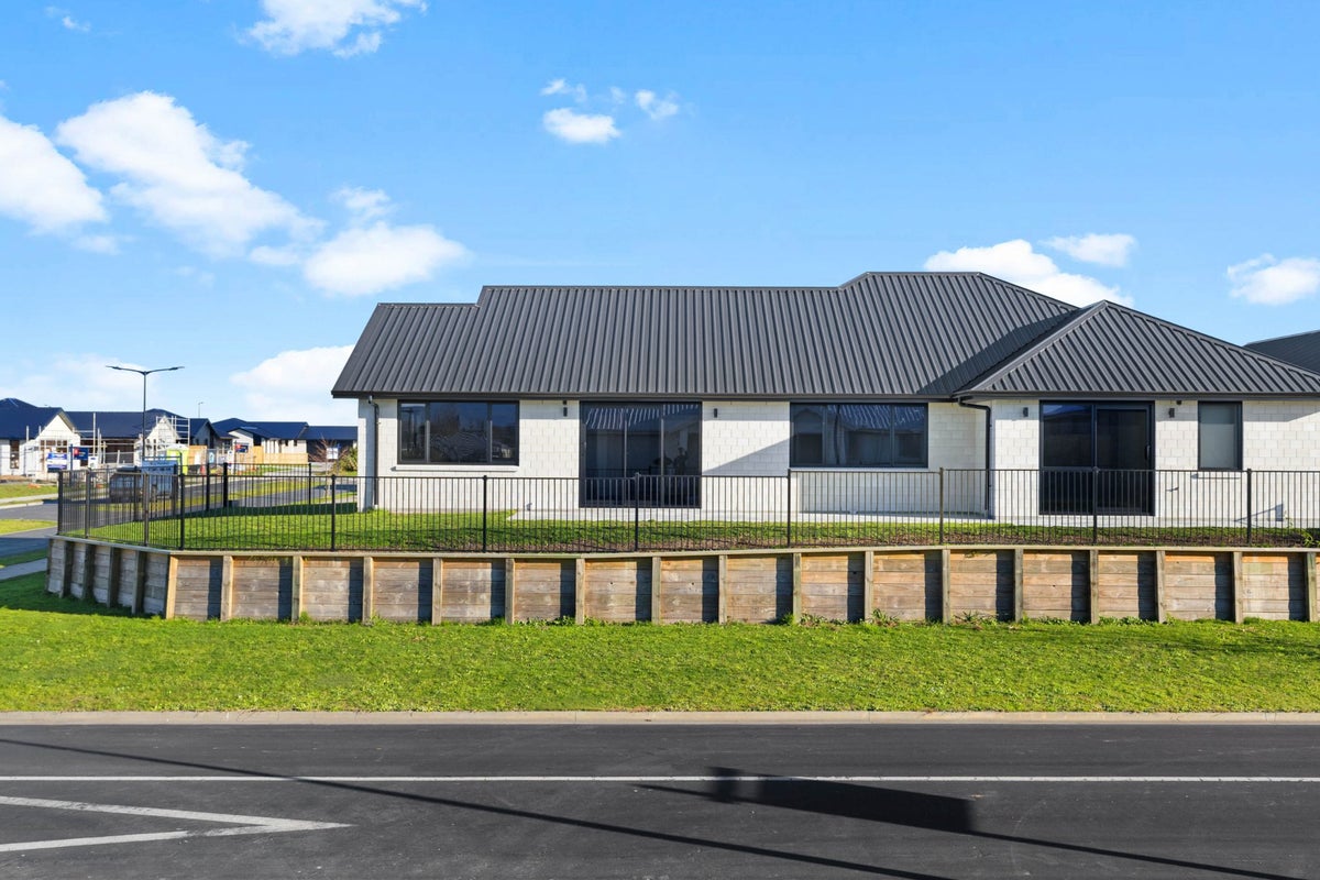 18 Buxton Crescent, Matamata, Matamata - Carousel 1