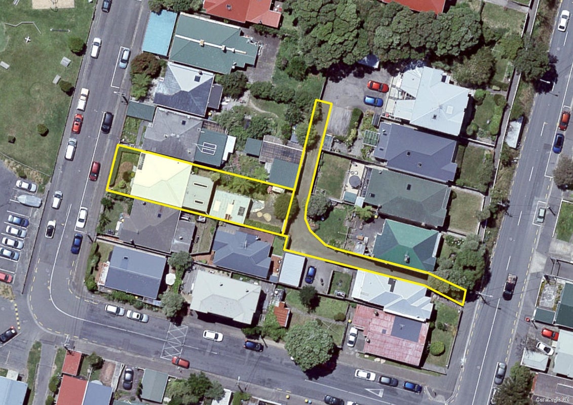 203 Hanson Street, Newtown, Wellington - Carousel 15