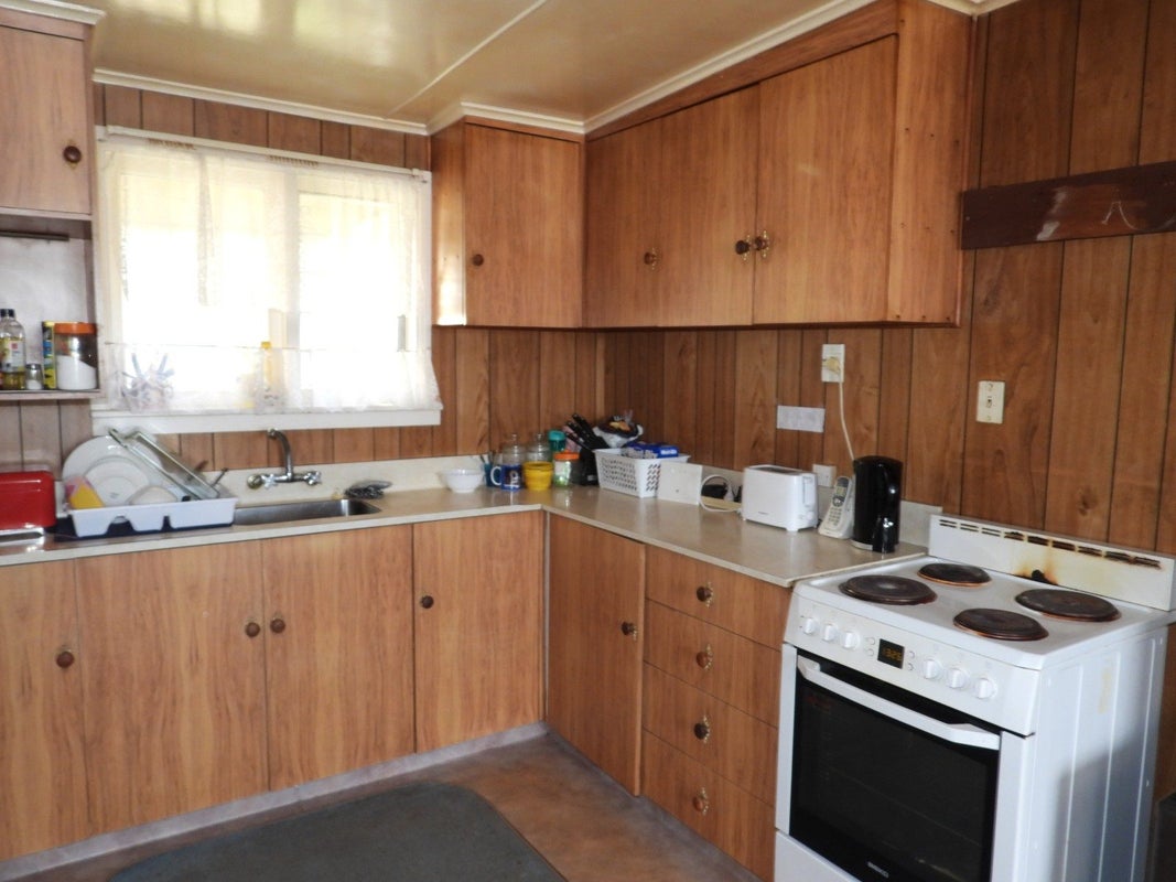6 Caen Street, Oamaru North, Oamaru - Carousel 2