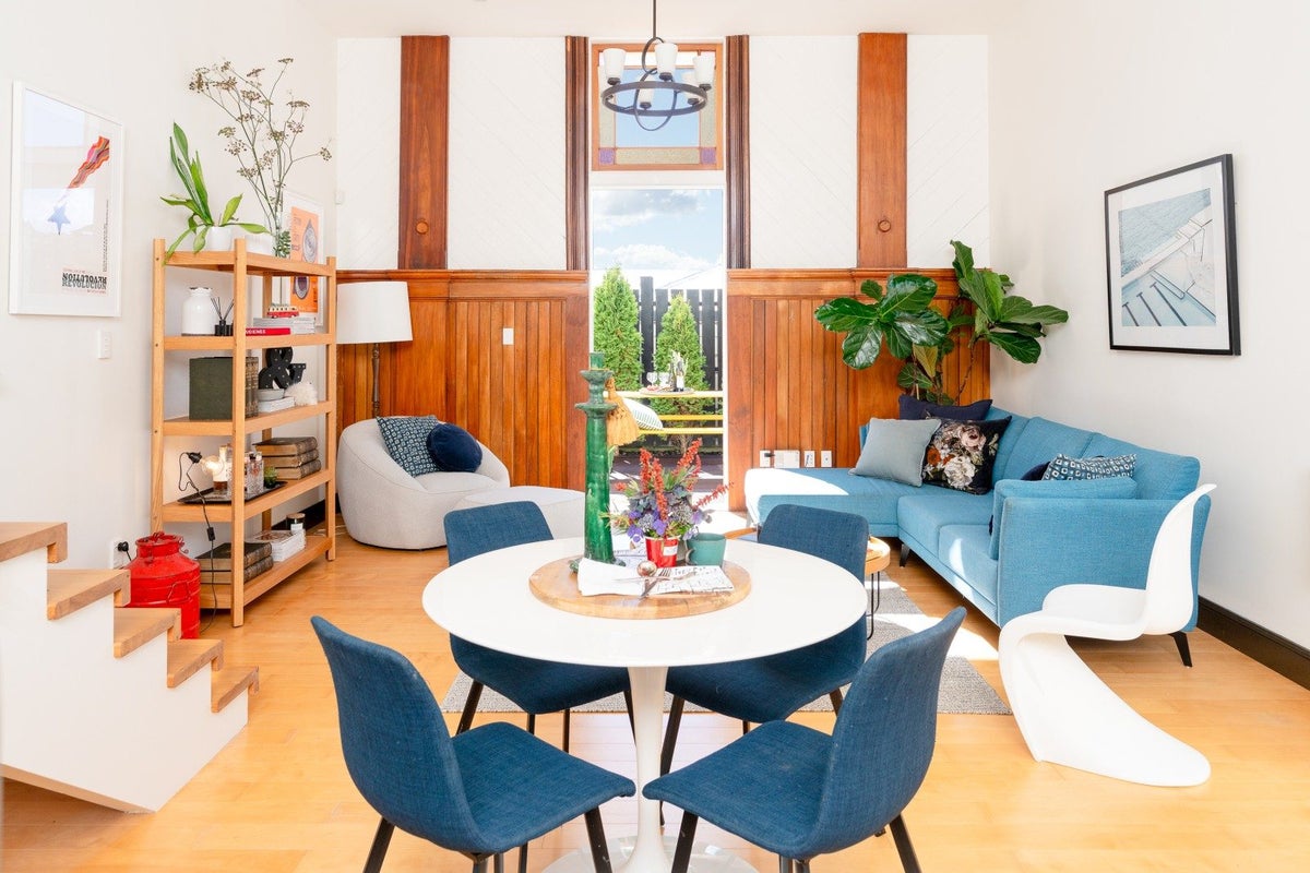 3/235 Adelaide RD, Newtown, Wellington - Carousel 2