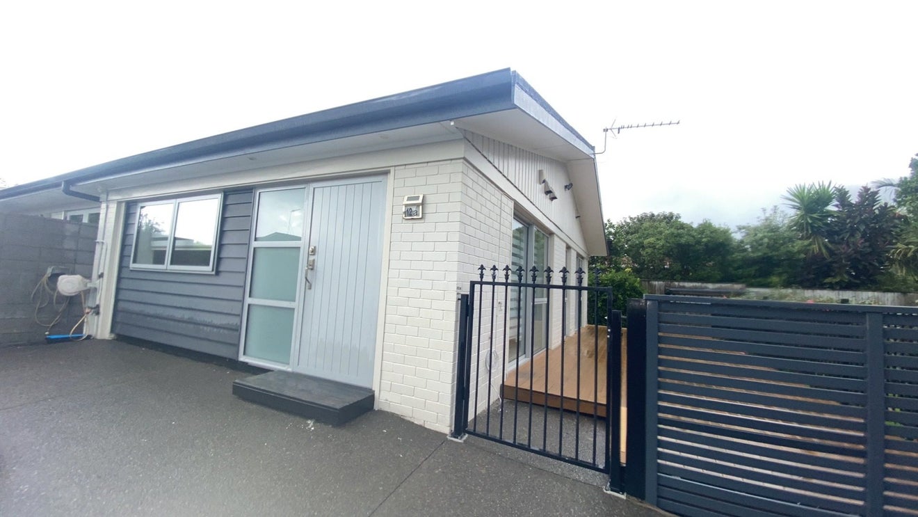 12 Fielding Crescent, Farm Cove, Auckland - Carousel 2