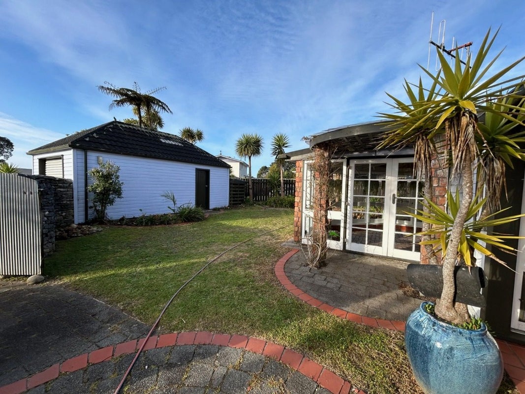5 Martin Place, Carters Beach, Westport - Carousel 19