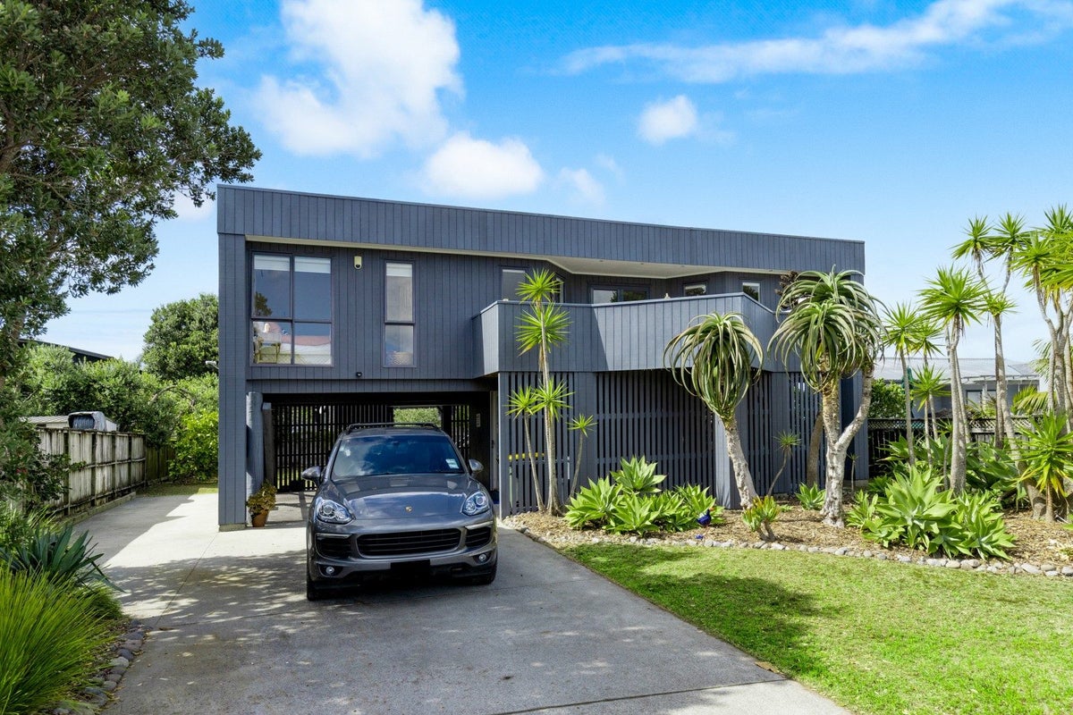 19 Reliance Way, Warkworth - Carousel 1