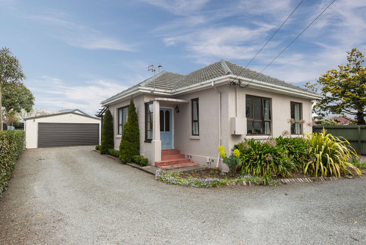 43 Johns Road, Belfast, Christchurch - Carousel 1