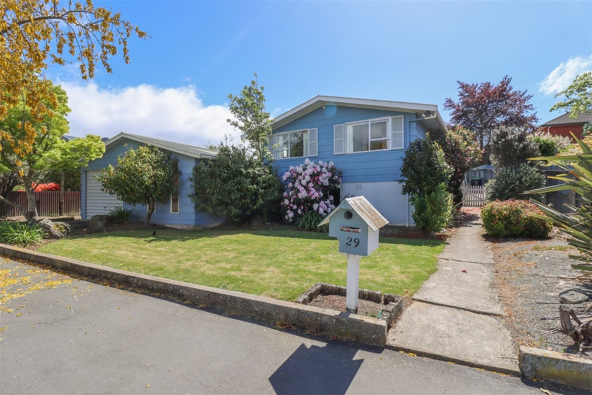 29 Murchison Drive, Gleniti, Timaru - Carousel 1