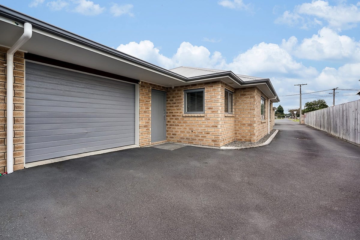 3/6 Blackburn Street, Frankton, Hamilton - Carousel 1