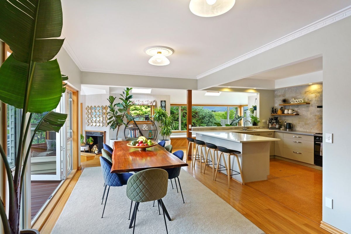 30 Golf Road, Paraparaumu Beach, Paraparaumu - Carousel 2