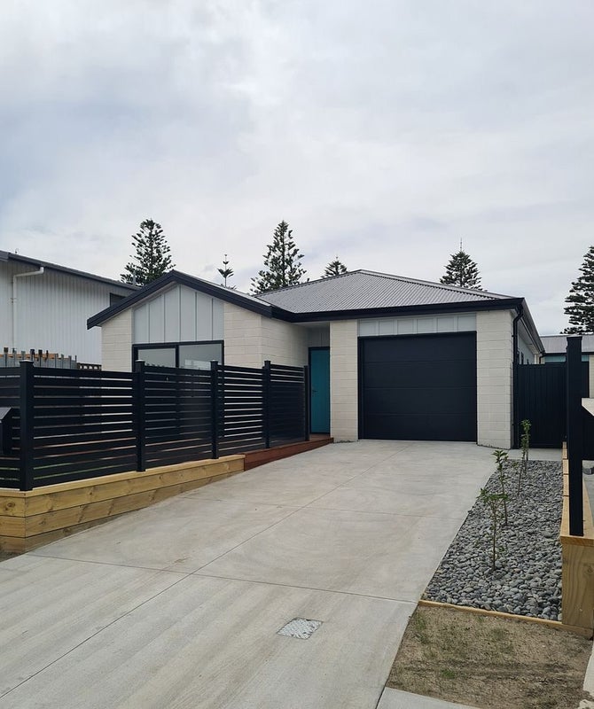 156A Te Awa Avenue, Awatoto, Napier - Carousel 1