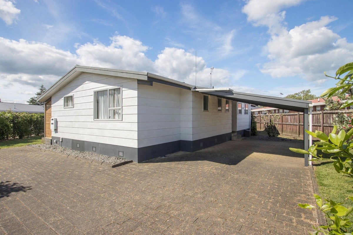 12 Boyd Street, Katikati, Katikati - Carousel 1